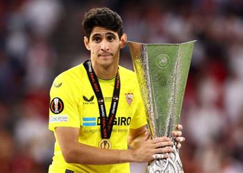 ياسين بونو يتخذ قراره بشأن الانتقال إلى بايرن ميونخ