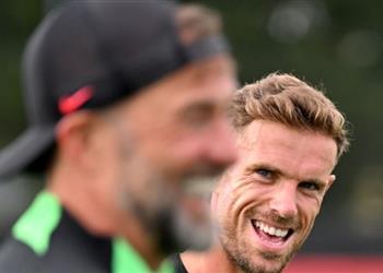 كلوب يكسر صمته بشأن اقتراب هندرسون من الاتفاق السعودي