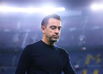 سبورت تشافي يحاول إقناع إدارة برشلونة ببديل بوسكيتس المحتمل