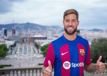 إينيجو مارتينيز عانيت بسبب برشلونة وبوسكيتس مثلي الأعلى