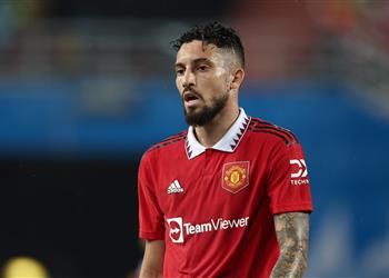 تقارير توضح آخر تطورات صفقة انتقال تيليس إلى النصر السعودي