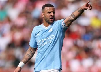 غضب وسخط في غرفة ملابس بايرن ميونخ بسبب كايل ووكر