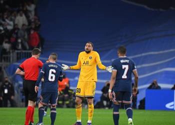 تم تقييده مع صديقته لاعب باريس سان جيرمان يتعرض لحادث سرقة عنيف في فرنسا