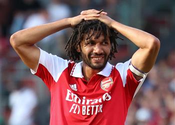 تشكيل مباراة آرسنال ومانشستر يونايتد الودية موقف محمد النني