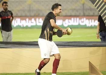 محمد إبراهيم عن احتفاله بكأس الرابطة على طريقة شيكابالا أهديه اللقب