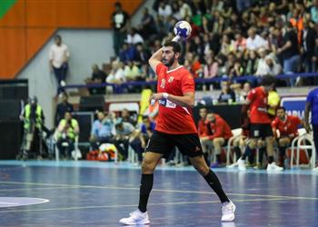 الأهلي يرفض رحيل عبد الرحمن فيصل عن فريق اليد