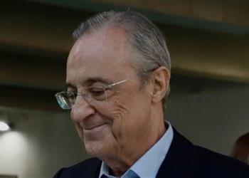 بابتسامة فيديو بيريز يرد على أنباء اهتمام ريال مدريد بضم مبابي