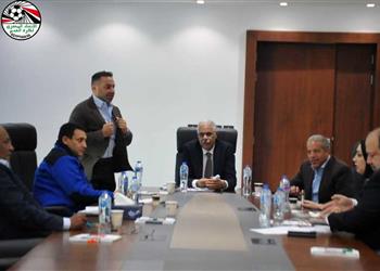 خاص الحكام يهددون اتحاد الكرة بتقديم شكوى في مجلس الوزراء