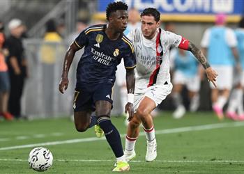 فيديو ريال مدريد يفوز على ميلان في أولى تجاربه الودية