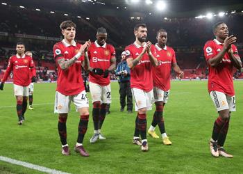 رسمي ا مانشستر يونايتد يعلن رحيل لاعبه إلى نوتنجهام فورست