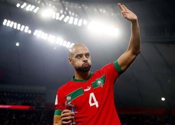 سفيان أمرابط يصدم ليفربول من أجل مانشستر يونايتد