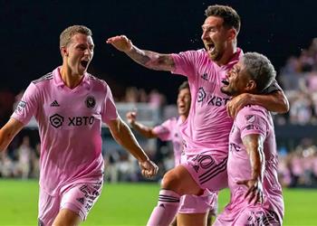 فيديو ميسي يتألق ويقود إنتر ميامي لسحق أتالانتا يونايتد برباعية في كأس الدوريات