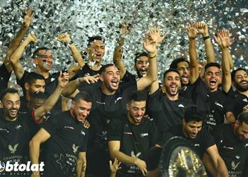 فاروق جعفر من يريد منافسة الأهلي يسير على خطاه