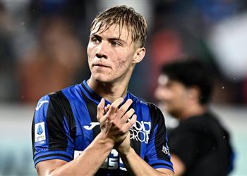 جاسبريني يتخذ قرار ا بشأن هويلوند بعد مفاوضات مانشستر يونايتد