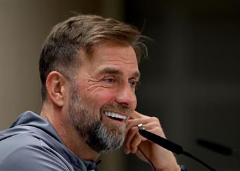 كلوب ي علن عن قائد ليفربول بعد رحيل هندرسون ومركز أرنولد الجديد