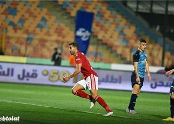 مدرب الوكرة القطري يوضح سبب اختياره التعاقد مع حمدي فتحي من الأهلي