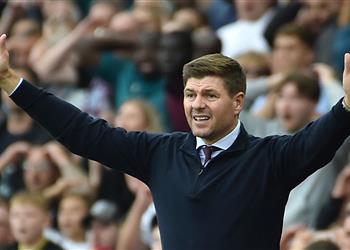 ذا أثليتك جيرارد يقترب من التدريب في الدوري السعودي