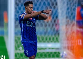 فيديو سالم الدوسري يسجل هدف الهلال الثاني أمام السد