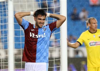 تريزيجيه يشارك في هزيمة طرابزون سبور أمام أيك أثينا بثلاثية ودي ا