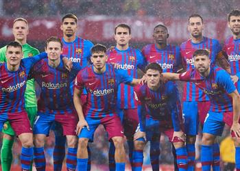 سبورت تكشف عن اللاعب الأقرب للرحيل عن برشلونة