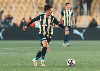 ذا أثليتك أردا جولر يختار الانضمام إلى ريال مدريد على حساب برشلونة