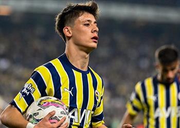 رئيس فناربخشة يعلن رحيل أردا جولر رسمي ا