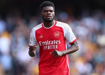 بارتي يتخذ قرار ا بشأن عروض الدوري السعودي بعد اهتمام يوفنتوس بضمه