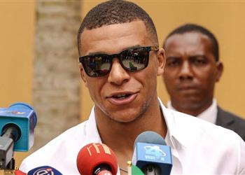 مبابي يثير التكهنات بشأن مستقبله مع باريس سان جيرمان بتصريح جديد