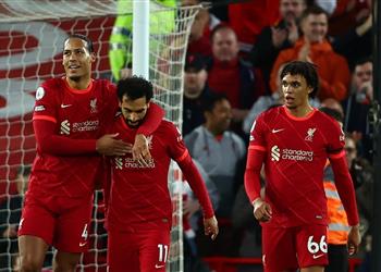 فان دايك أنا ومحمد صلاح سنساعد أرنولد على تحمل مسؤولية قيادة ليفربول