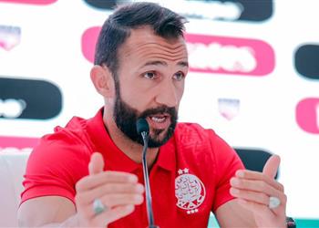 مدرب الوداد يكشف عن خطته لمباراة الهلال الحاسمة في البطولة العربية