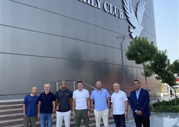 كولر يزور فرع الأهلي بالتجمع الخامس ويلتقي الخطيب