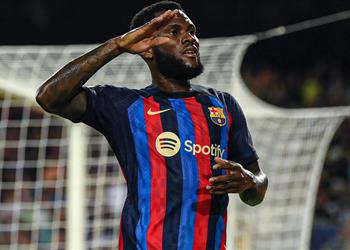 كيسيه يوجه رسالة وداعية إلى برشلونة بعد انتقاله إلى الأهلي السعودي