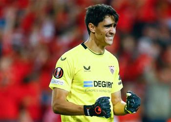 ماركا ريال مدريد يستبعد بونو من المرشحين لخلافة كورتوا وتكشف السبب