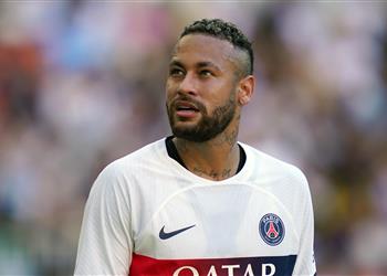 ليكيب نيمار يحدد موعد عودته إلى برشلونة