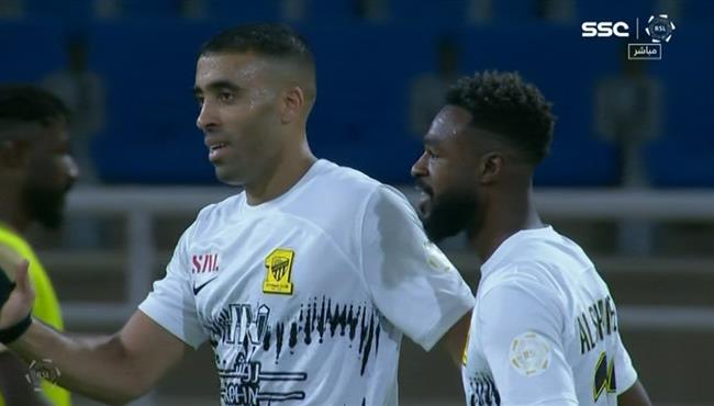 هدف عبد الرزاق حمد الله في مرمي الرائد بالدوري السعودي