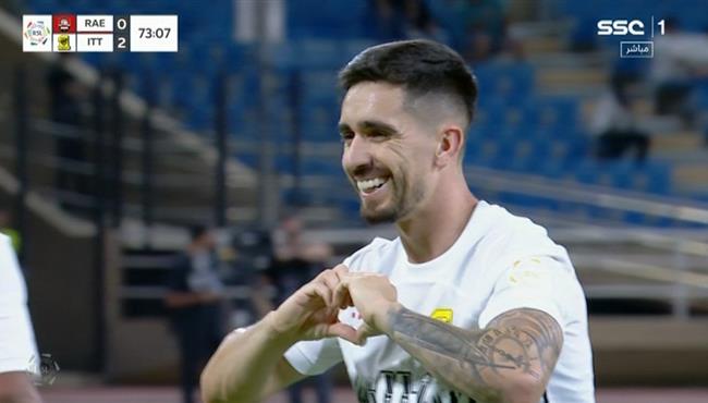 هدف كورونادو الاول الرائع في مرمي الرائد بالدوري السعودي