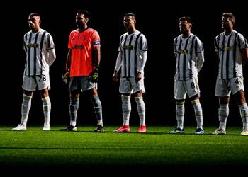 أهلي جدة يقترب من حسم صفقة مدافع يوفنتوس السابق