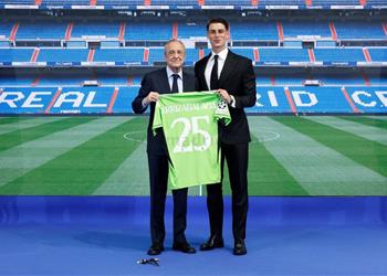 كيبا يوضح سبب اختياره رقم 25 مع ريال مدريد ومصيره بعد نهاية الإعارة