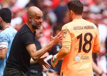 جوارديولا يعلق على اهتمام بايرن ميونخ بضم أورتيجا