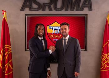 الصفقة الخامسة روما يعلن تعاقده مع ريناتو سانشيز من باريس سان جيرمان