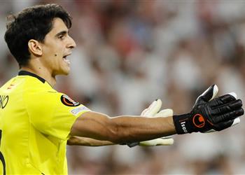 تمت ياسين بونو ينتقل إلى الهلال السعودي حتى 2026