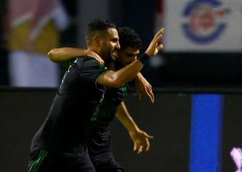 فيديو رياض محرز يسجل هدف الأهلي الثاني أمام الخليج