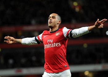 فيديو برسالة مؤثرة والكوت يعلن اعتزال كرة القدم نهائي ا