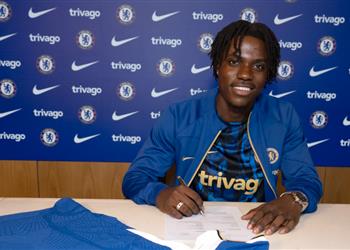 لافيا يوضح أسباب انضمامه إلى تشيلسي ورفض عرض ليفربول 3 عوامل حددت قراري