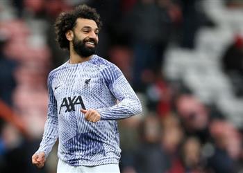 فيديو محمد صلاح يرحب بلاعب ليفربول الجديد أنت في يد أمينة