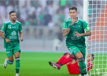 الأهلي السعودي يعلن تطورات إصابة فيرمينو وموقفه من مباراة الأخدود