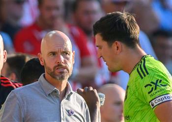 تين هاج يعلق على فشل رحيل ماجواير عن مانشستر يونايتد