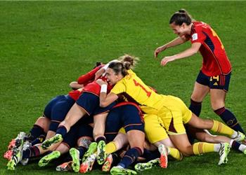 إسبانيا تتوج بلقب كأس العالم للسيدات على حساب إنجلترا وتحقق إنجاز ا تاريخي ا