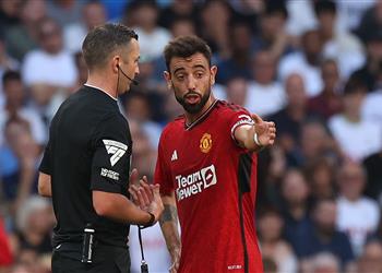 برونو فرنانديز يهاجم التحكيم بعد الخسارة أمام توتنهام ننتظر رد فعل مشابه لـ ولفرهامبتون