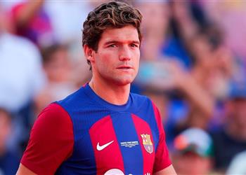 سبورت توضح موقف ماركوس ألونسو من الرحيل عن برشلونة